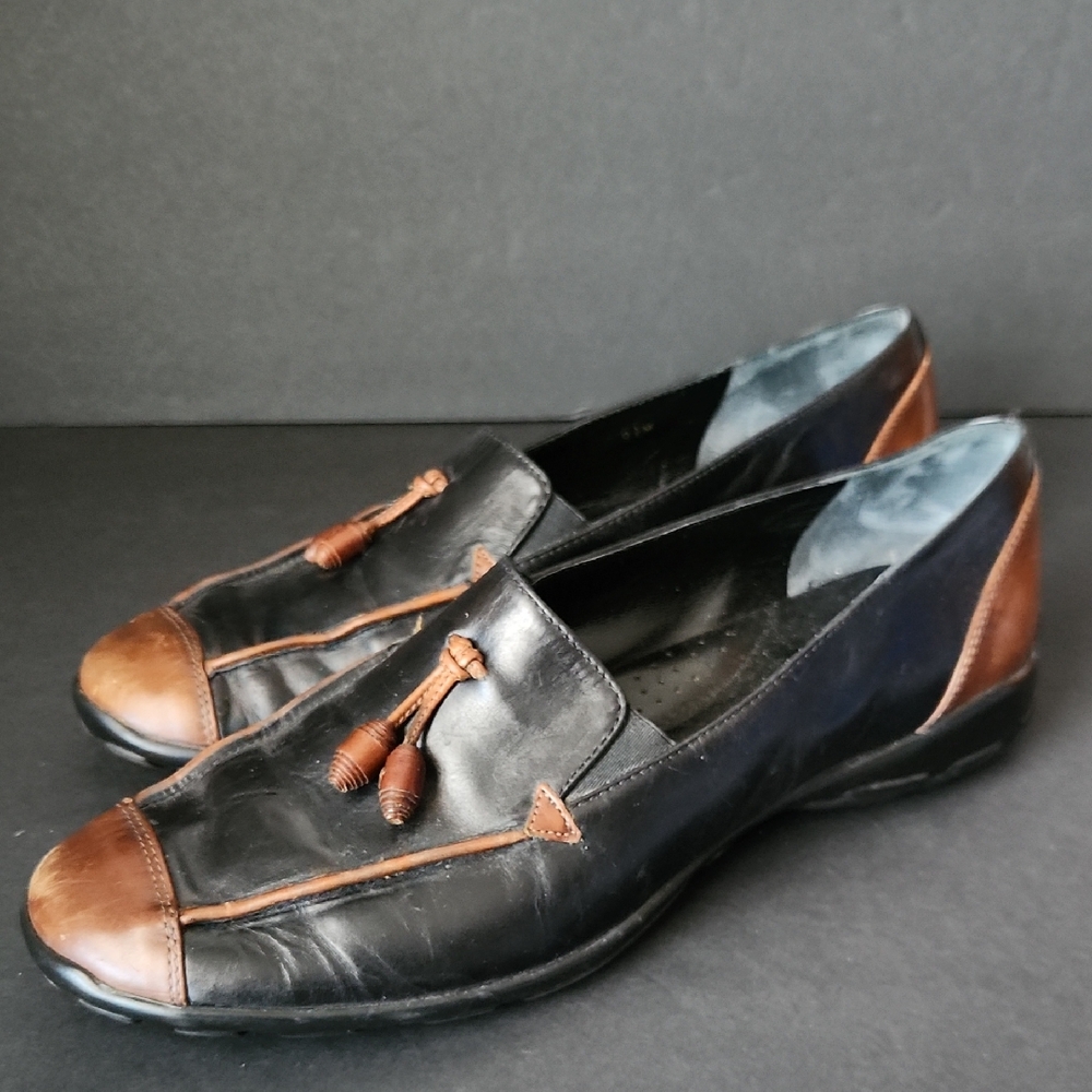 Amalfi Black and Brown Leather Loafers Size 9.5M